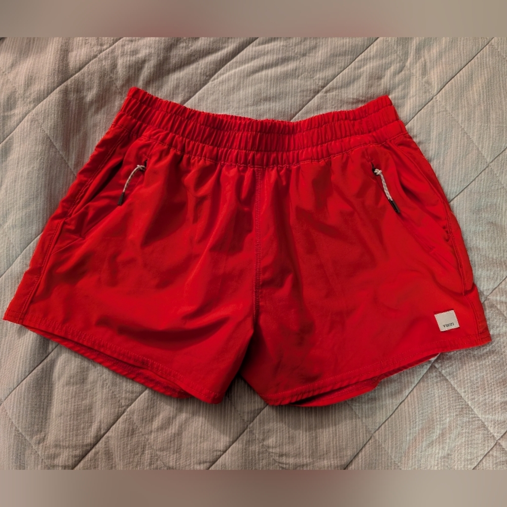 Red Vuori Dash Shorts S